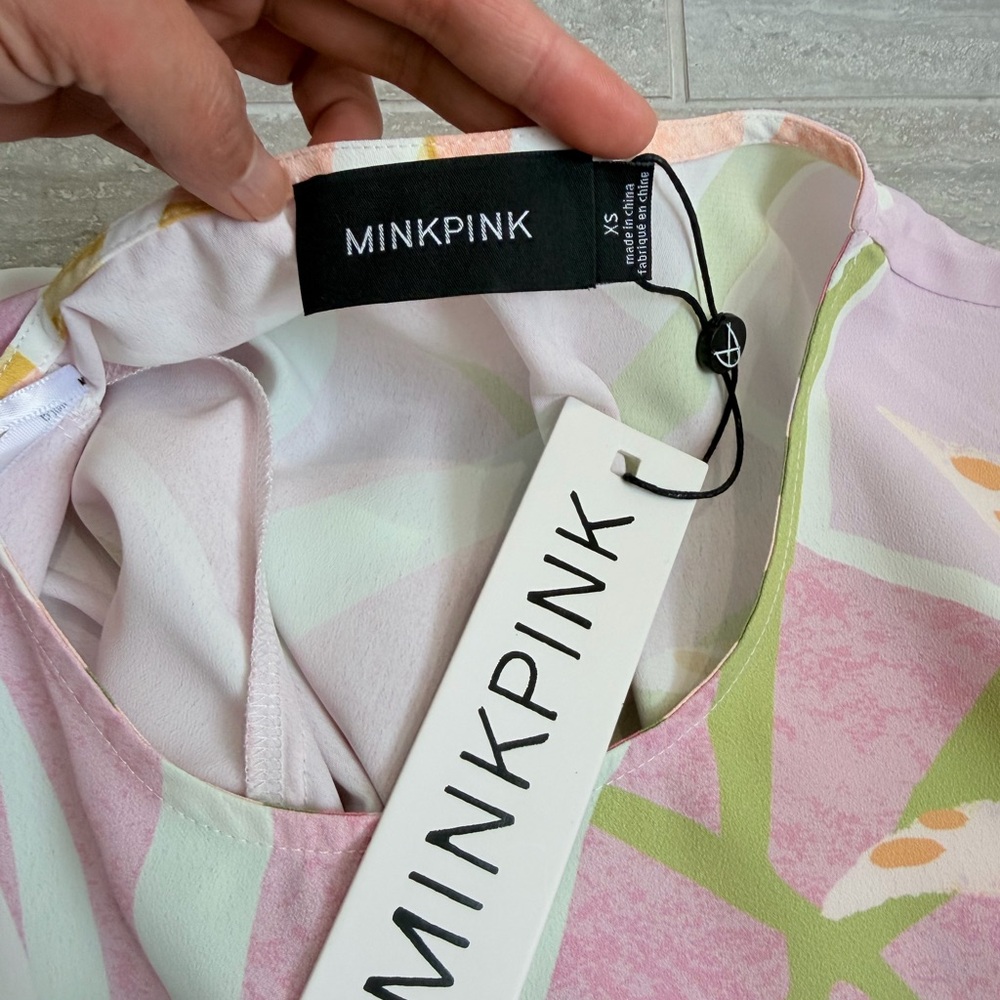 MINKPINK Tropical Print Shift Dress NWT Pink Palm Leaf Mini XS - Picture 7 of 10